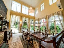 Turf Club Road (D11), Detached #631059751